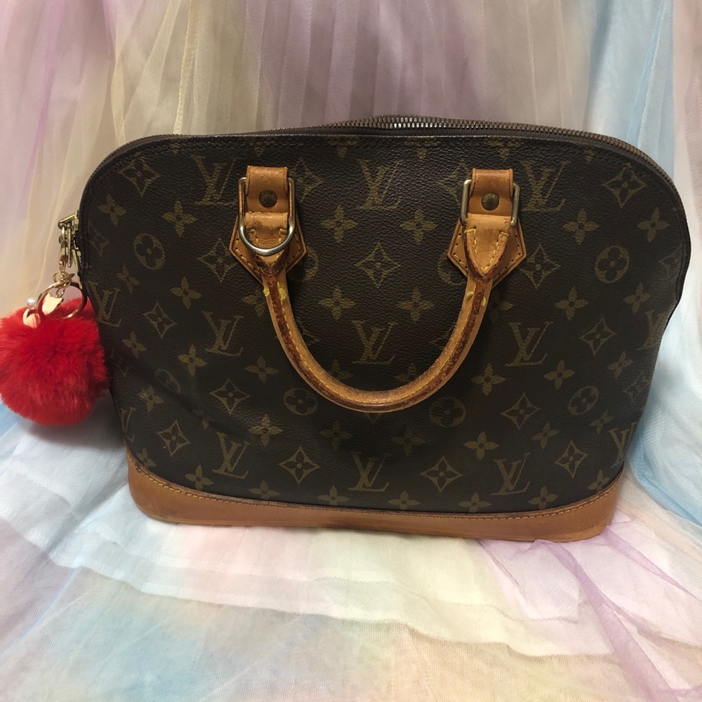 Louis Vuitton alma